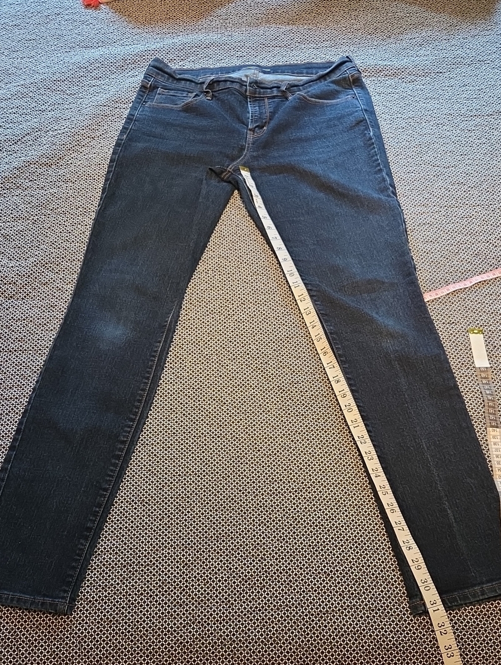 12 Tall Old Navy Original Skinny